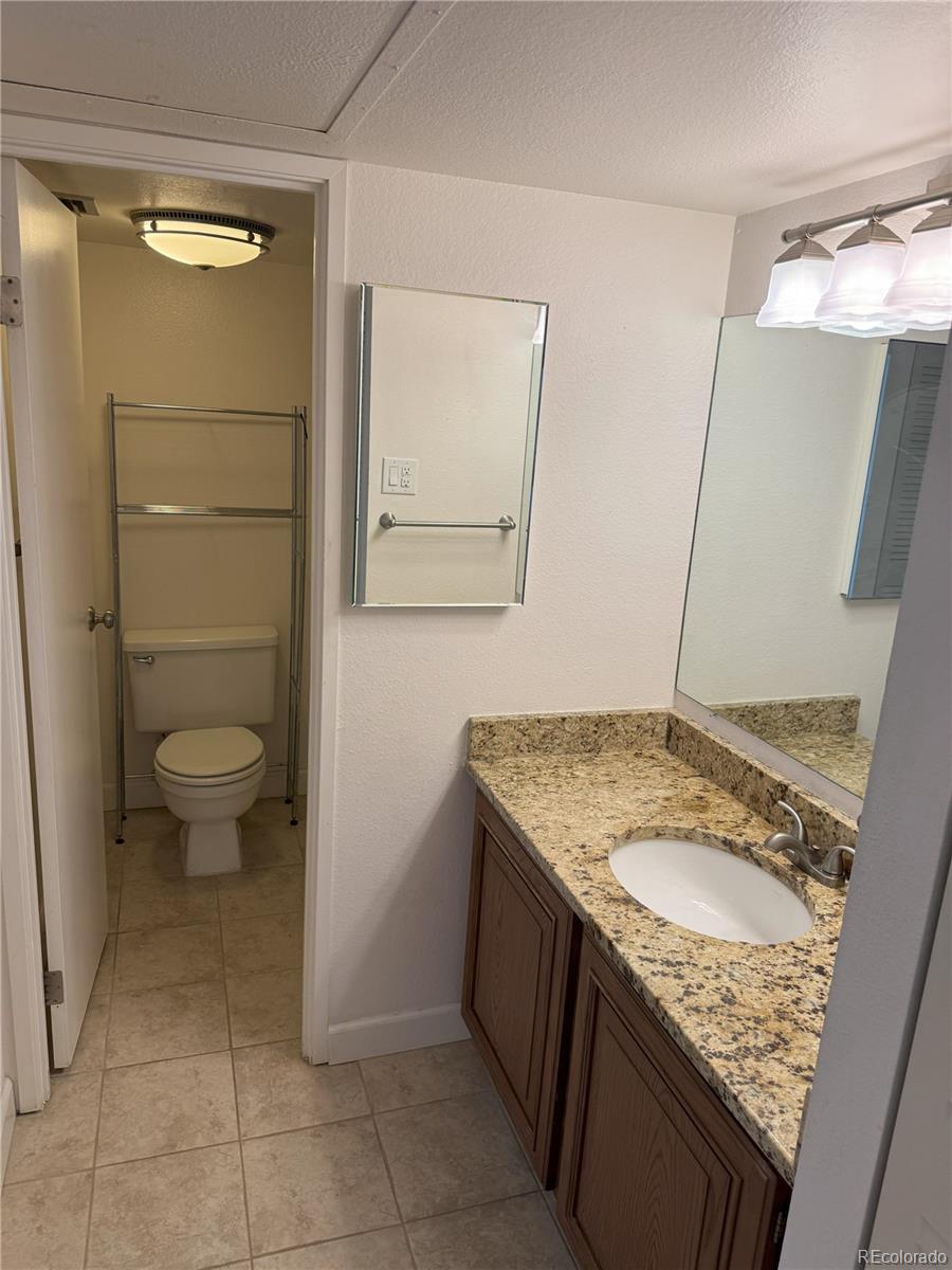 MLS Image #13 for 777 n washington street 1007,denver, Colorado