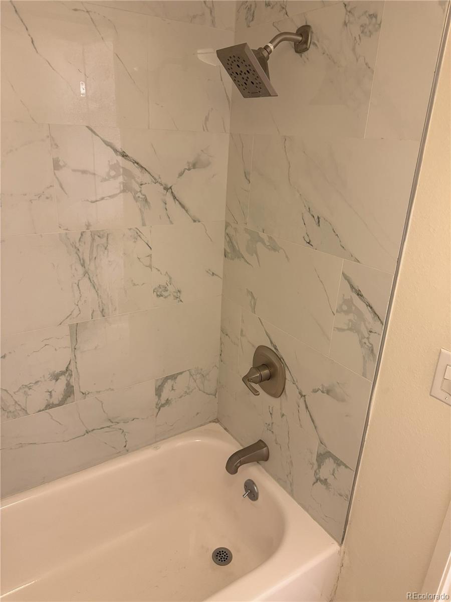 MLS Image #15 for 777 n washington street 1007,denver, Colorado