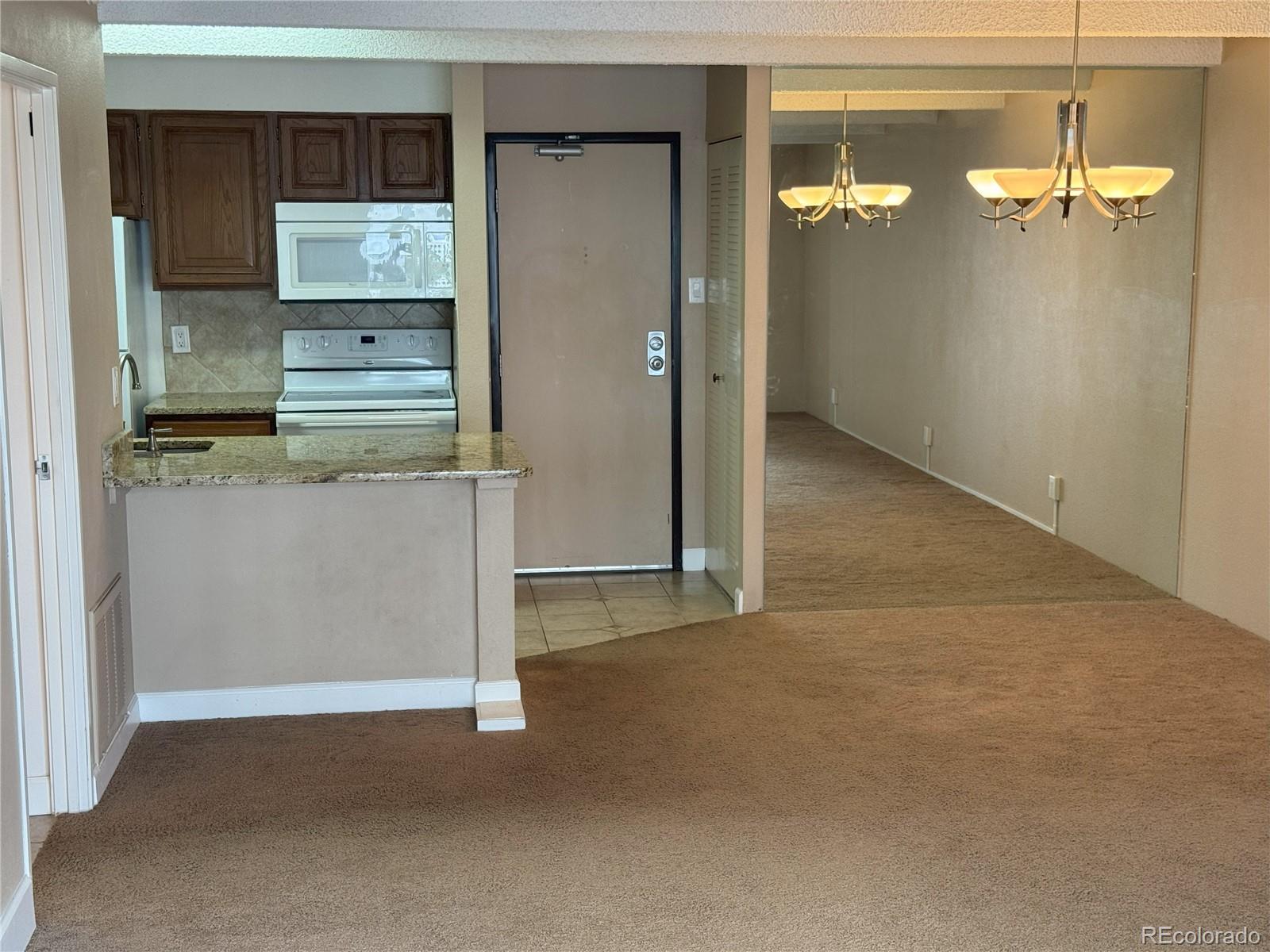 MLS Image #9 for 777 n washington street 1007,denver, Colorado