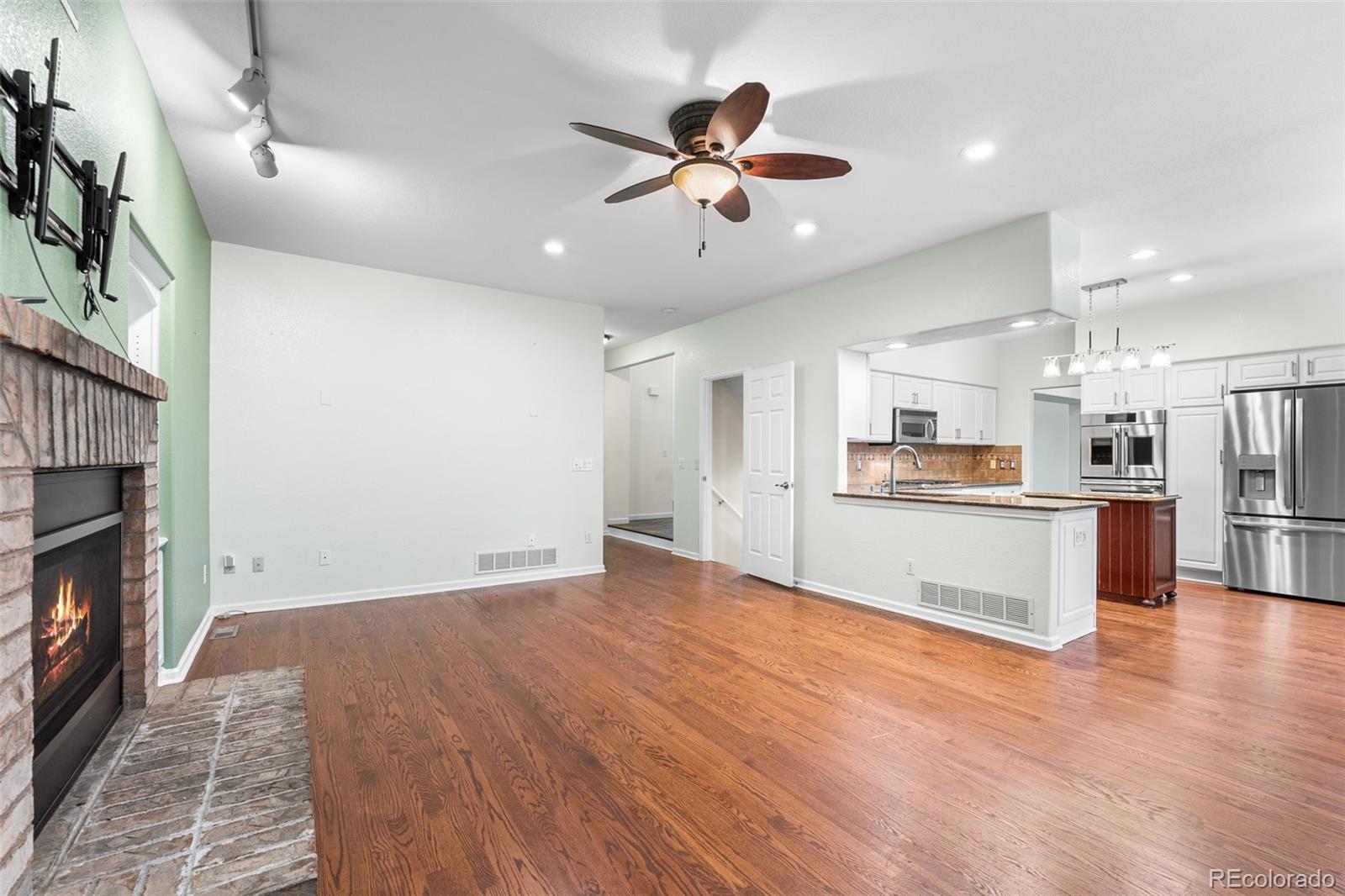 MLS Image #4 for 9365  erminedale drive,lone tree, Colorado