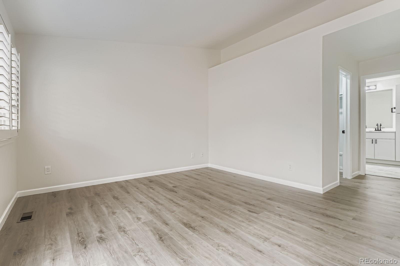 MLS Image #13 for 8346 s upham way ,littleton, Colorado