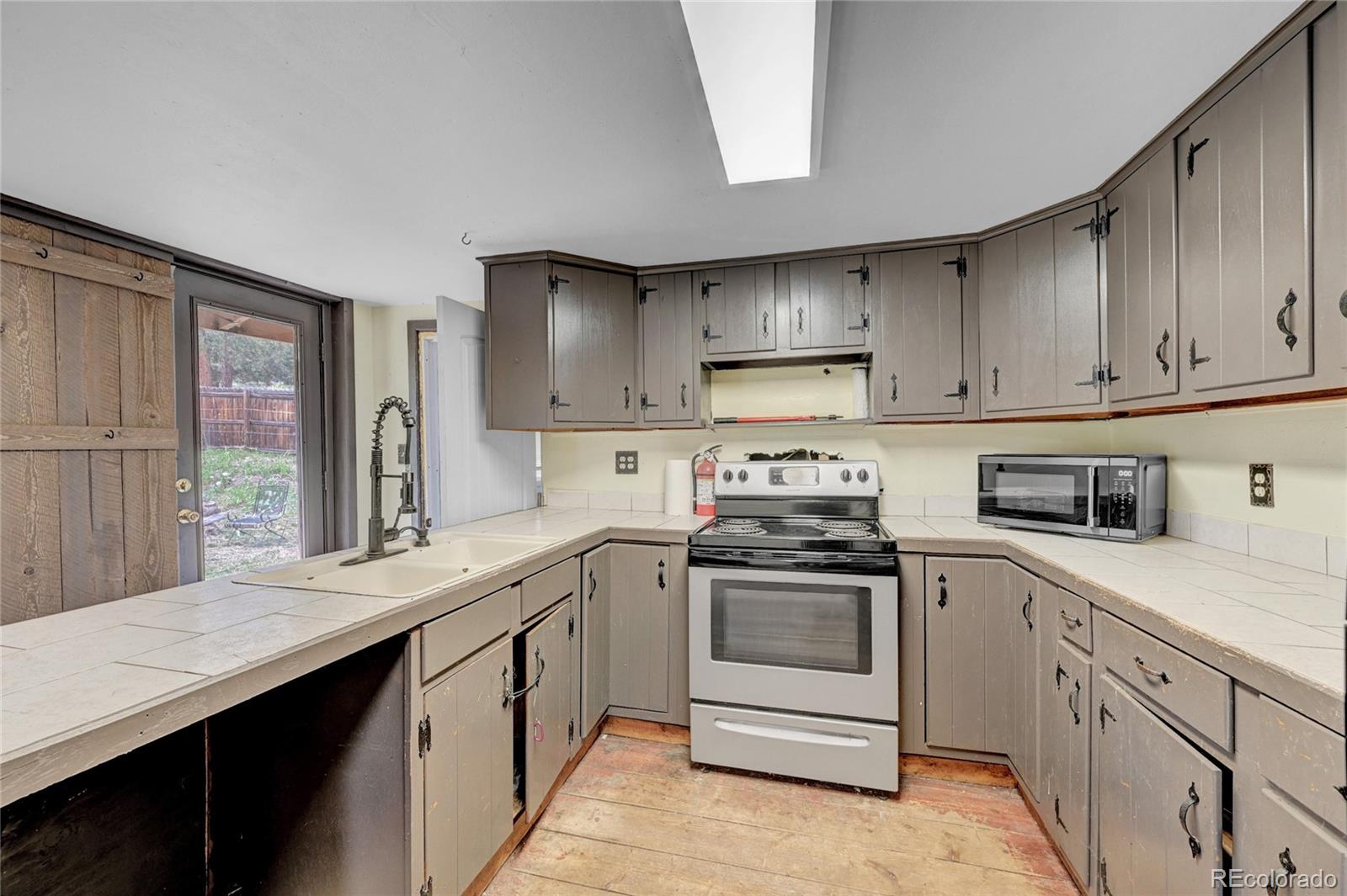 MLS Image #22 for 200  road p37 ,bailey, Colorado