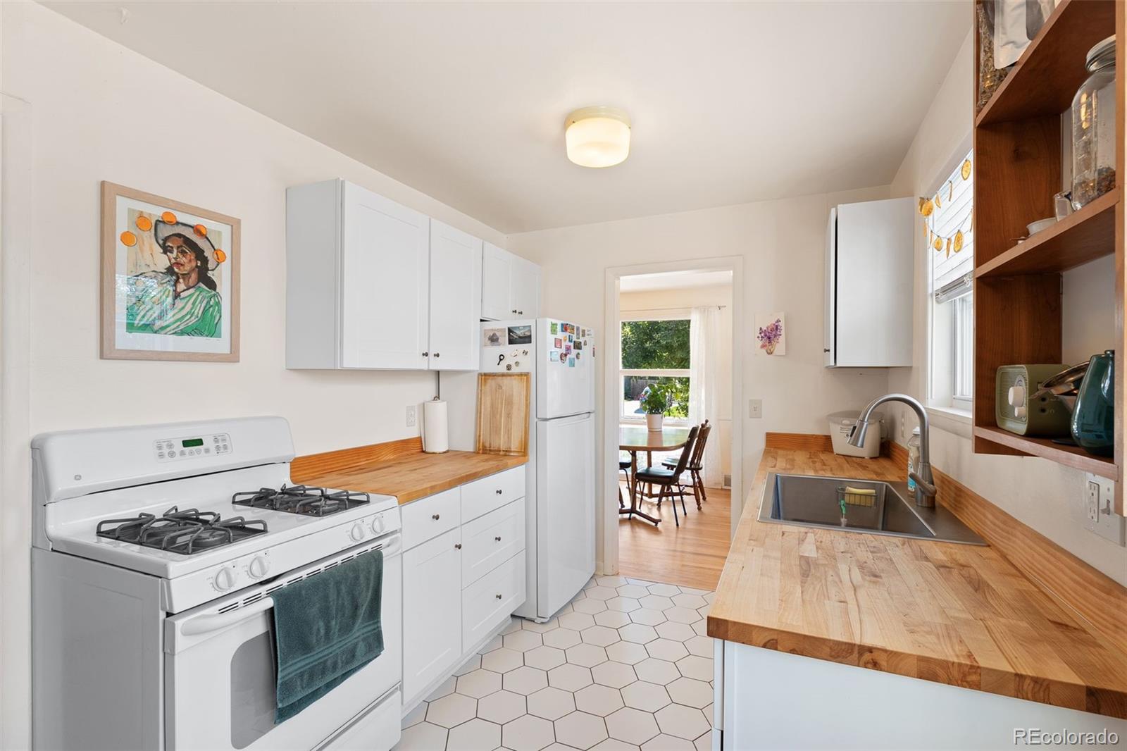 MLS Image #10 for 1615 s zenobia street,denver, Colorado