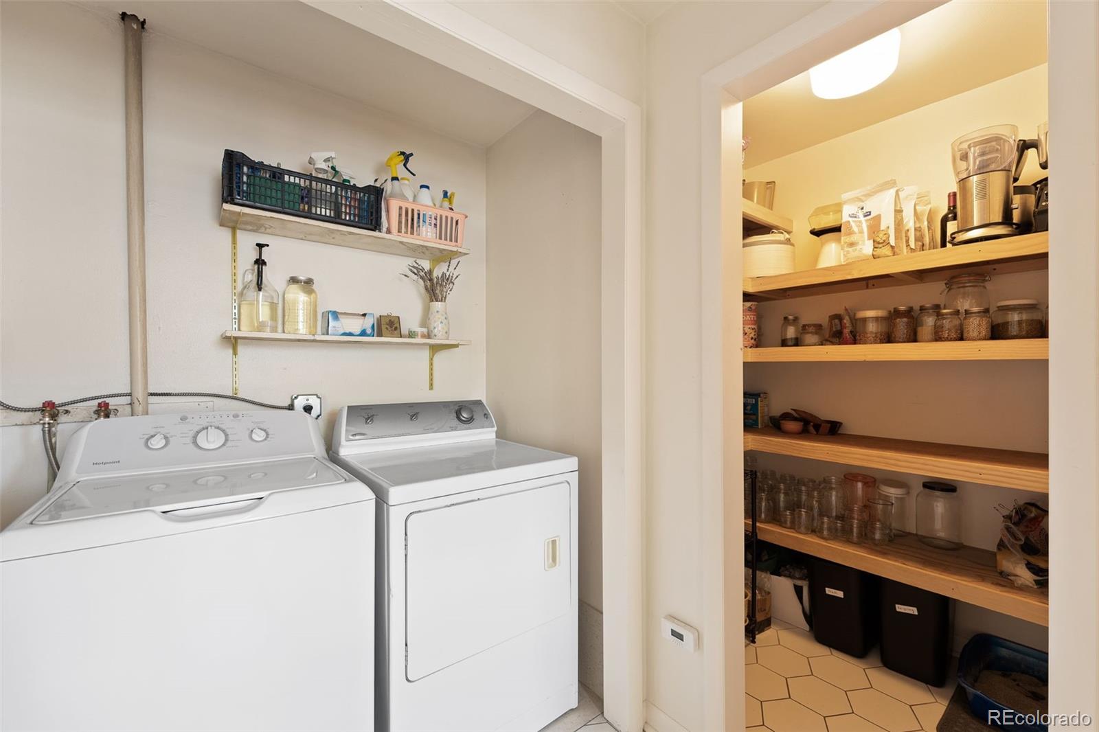 MLS Image #13 for 1615 s zenobia street,denver, Colorado