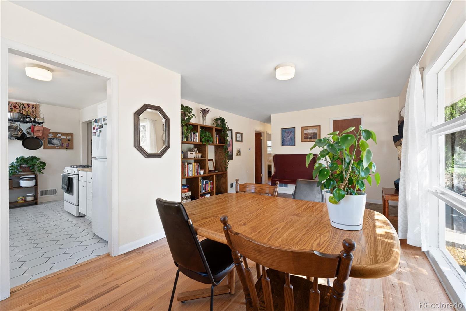 MLS Image #4 for 1615 s zenobia street,denver, Colorado