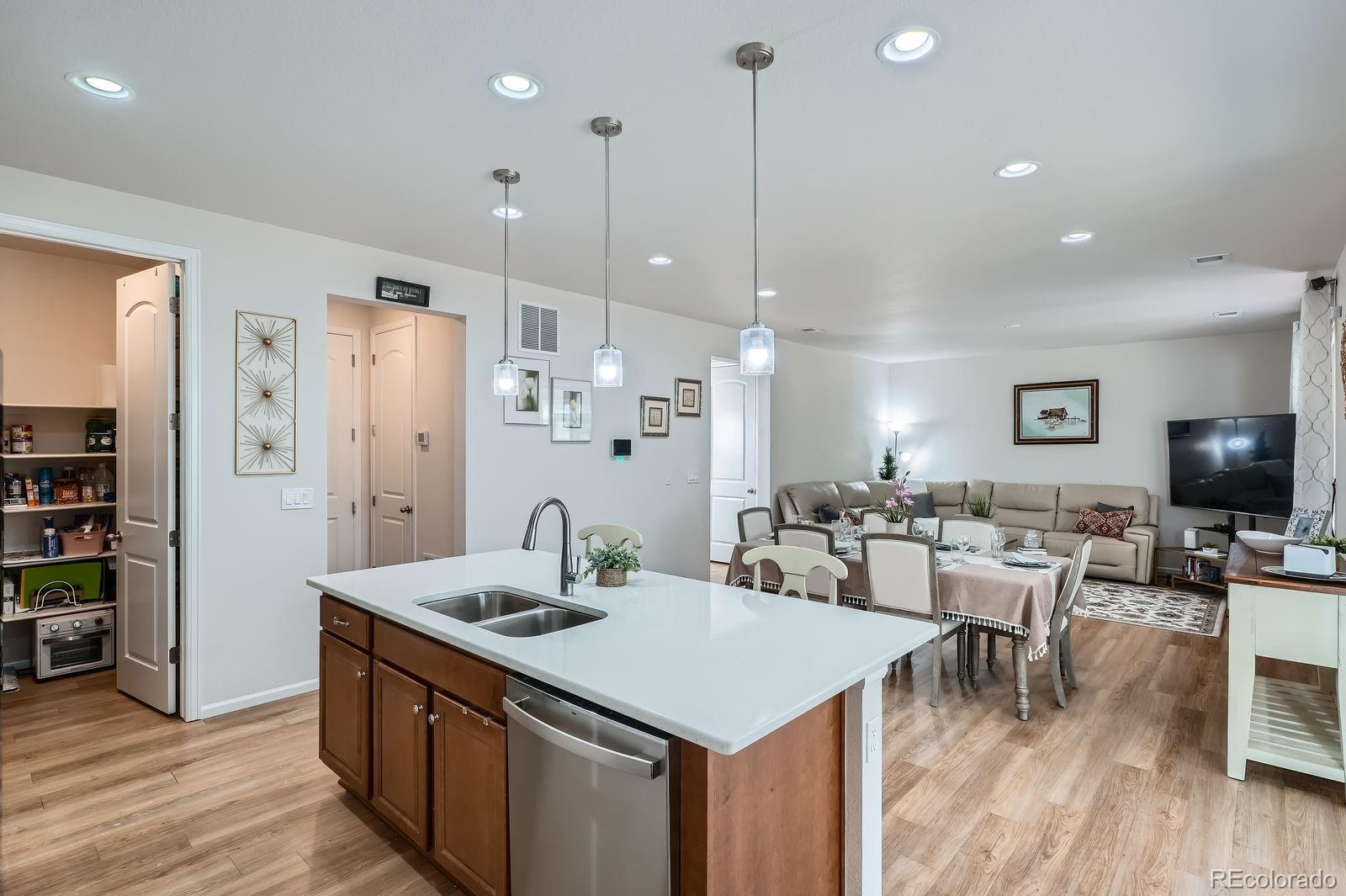 MLS Image #7 for 21837 e stanford circle,aurora, Colorado