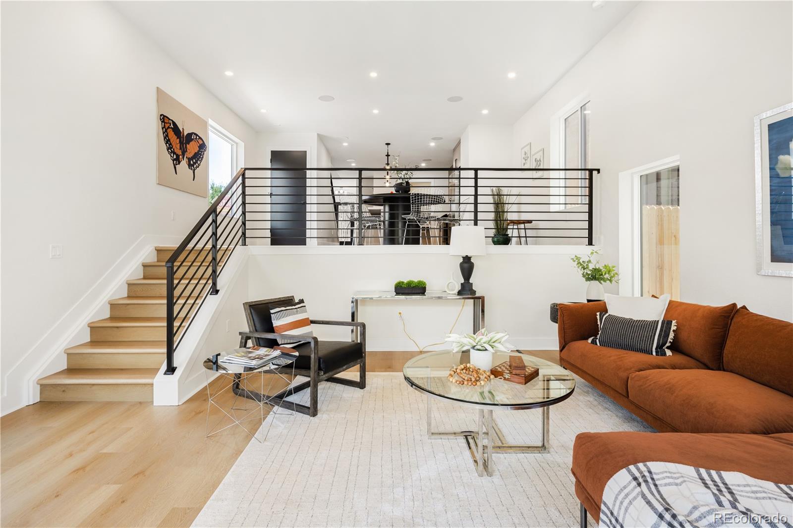 MLS Image #16 for 3295  lawrence street,denver, Colorado