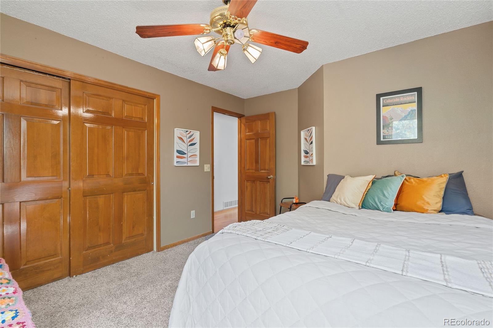 MLS Image #18 for 9447  chesapeake street,highlands ranch, Colorado