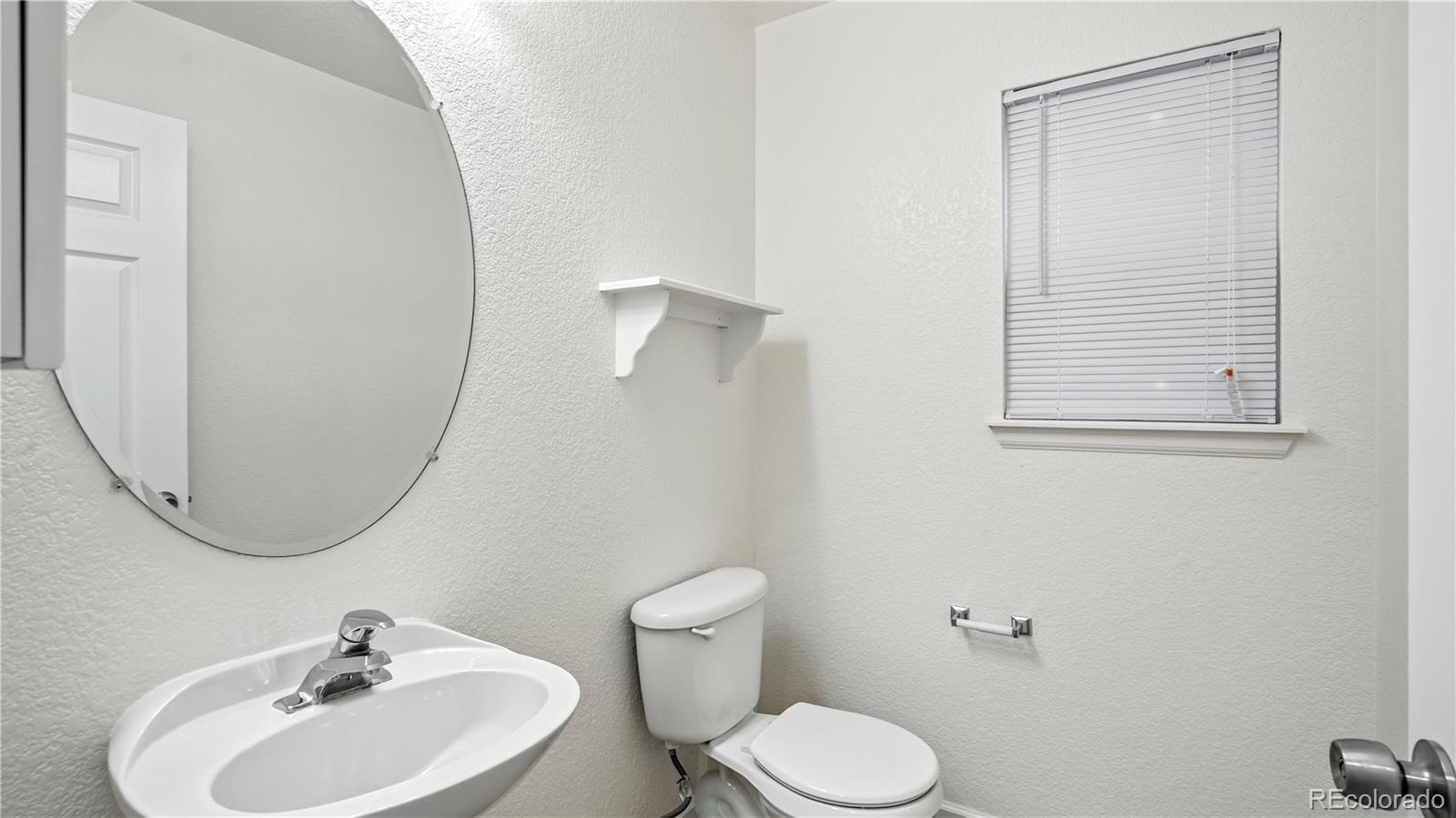 MLS Image #10 for 4458  lyndenwood point,highlands ranch, Colorado