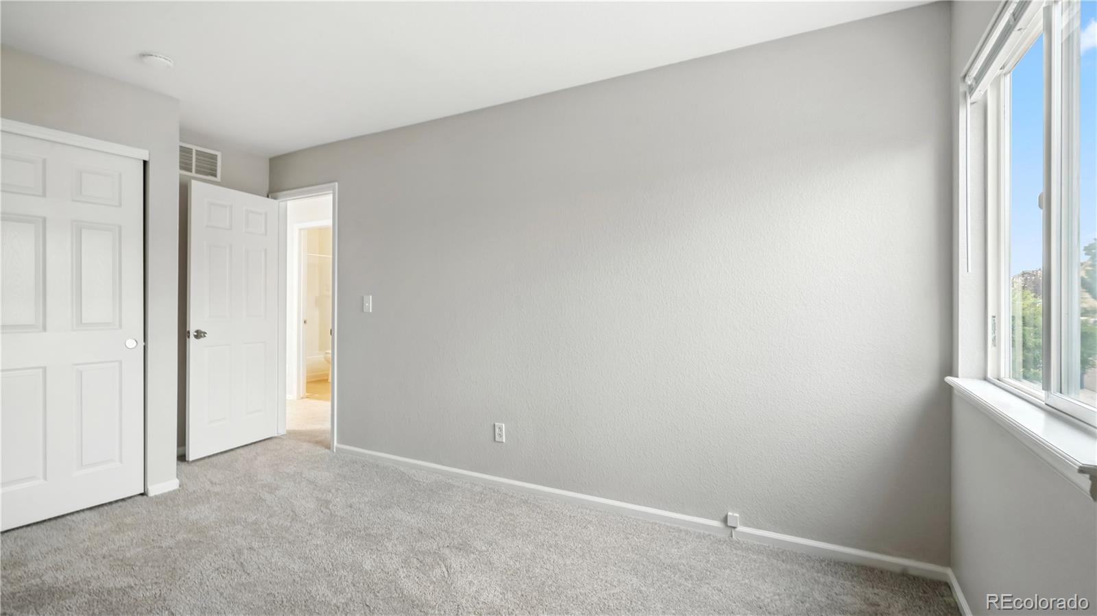 MLS Image #16 for 4458  lyndenwood point,highlands ranch, Colorado