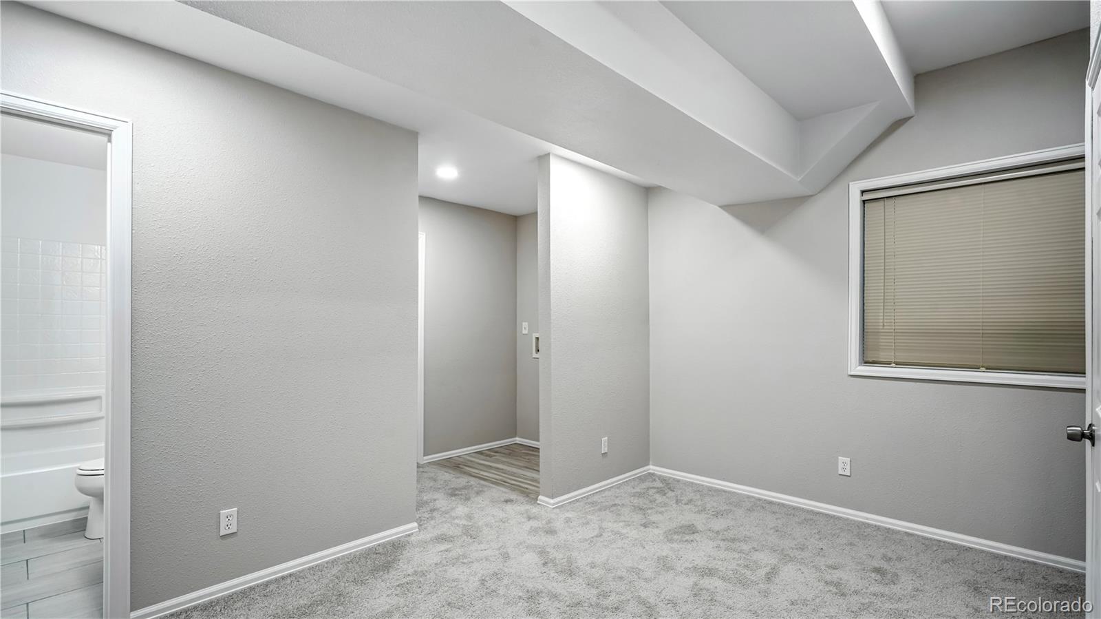MLS Image #23 for 4458  lyndenwood point,highlands ranch, Colorado