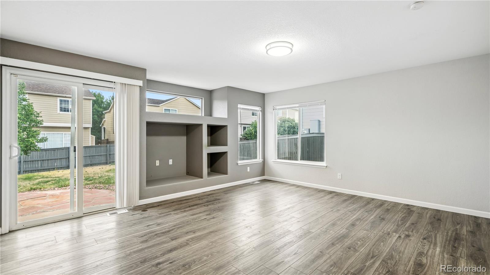 MLS Image #9 for 4458  lyndenwood point,highlands ranch, Colorado