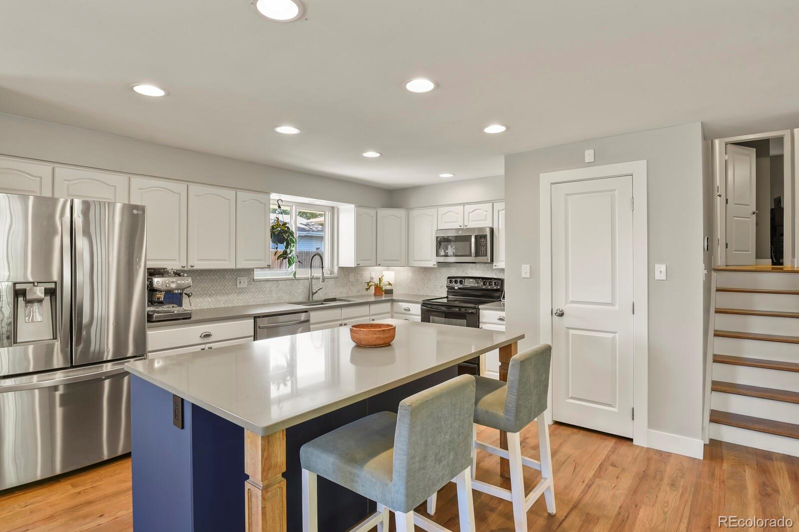 MLS Image #11 for 12663 e ohio avenue,aurora, Colorado