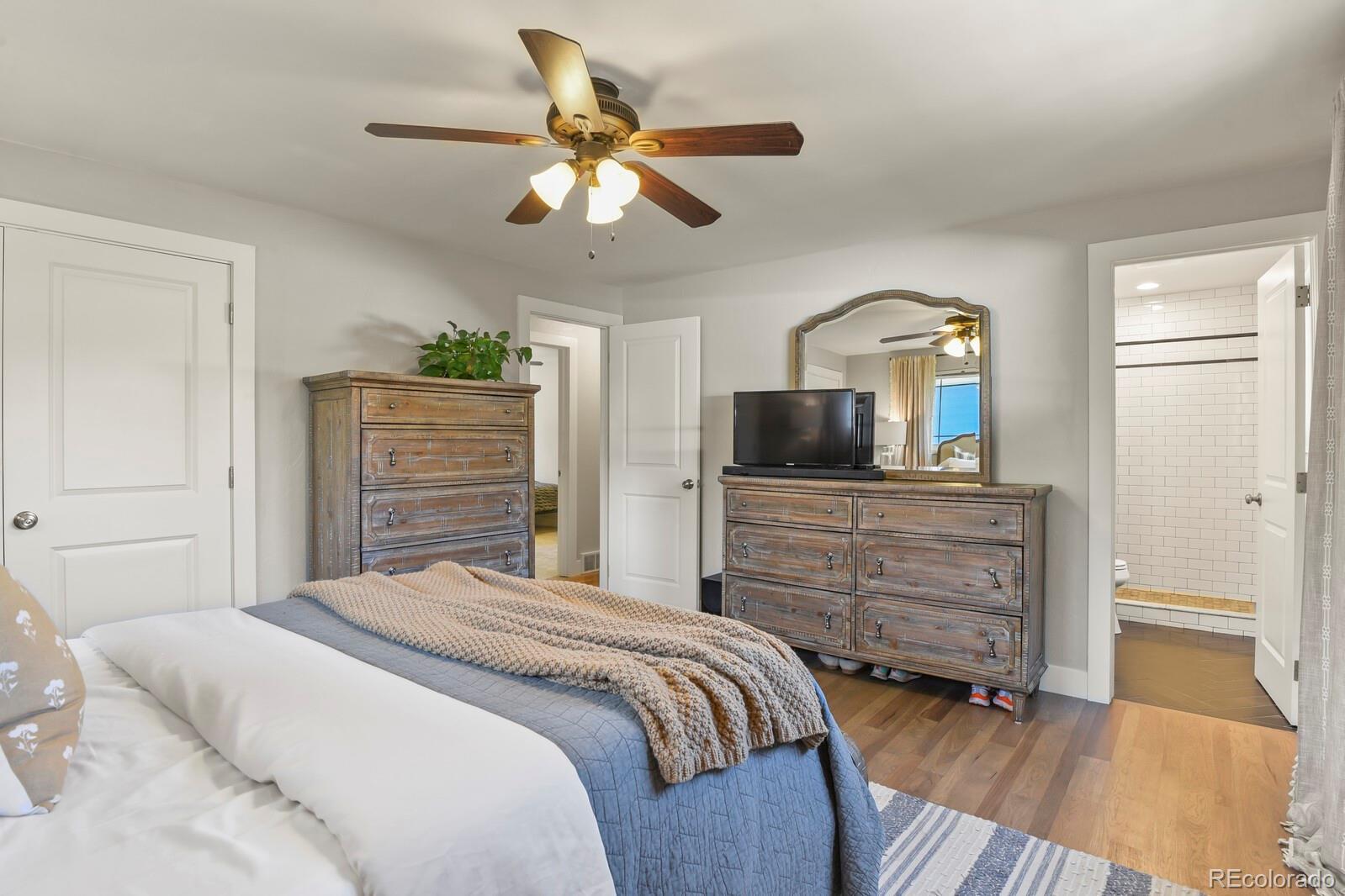 MLS Image #15 for 12663 e ohio avenue,aurora, Colorado