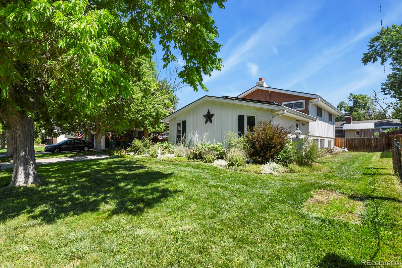 MLS Image #2 for 12663 e ohio avenue,aurora, Colorado