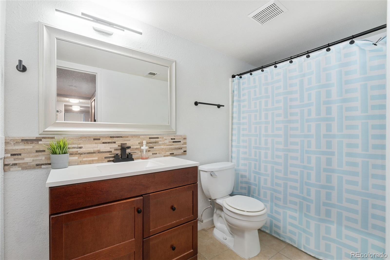 MLS Image #6 for 3874 s fraser street,aurora, Colorado