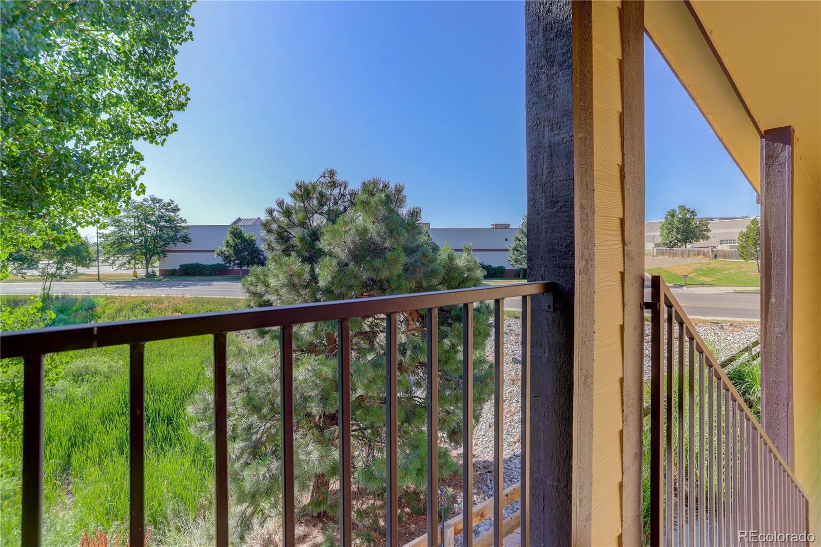 MLS Image #3 for 4875 s balsam way,littleton, Colorado