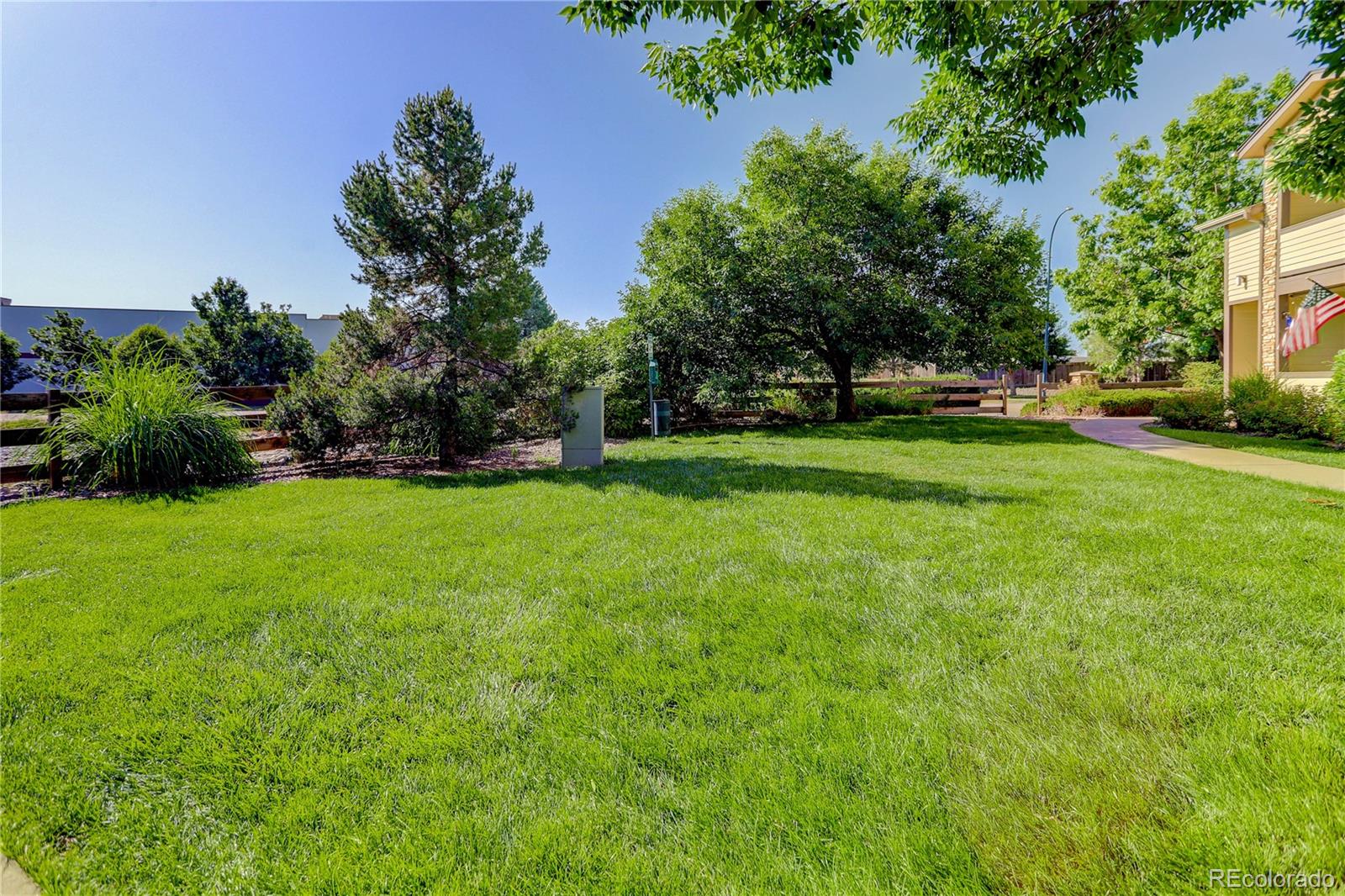 MLS Image #32 for 4875 s balsam way,littleton, Colorado