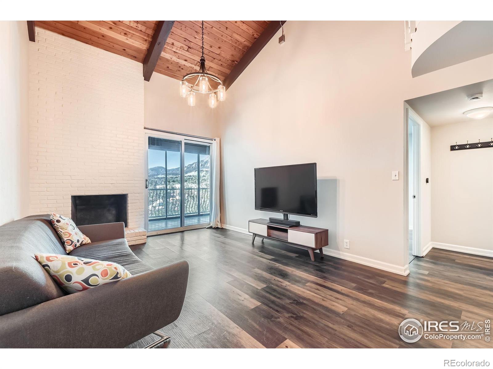MLS Image #5 for 805  29th street,boulder, Colorado