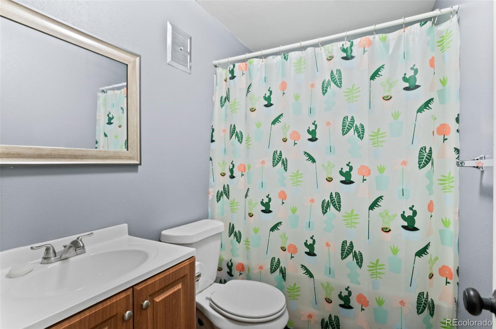 MLS Image #18 for 9648  lane street,thornton, Colorado