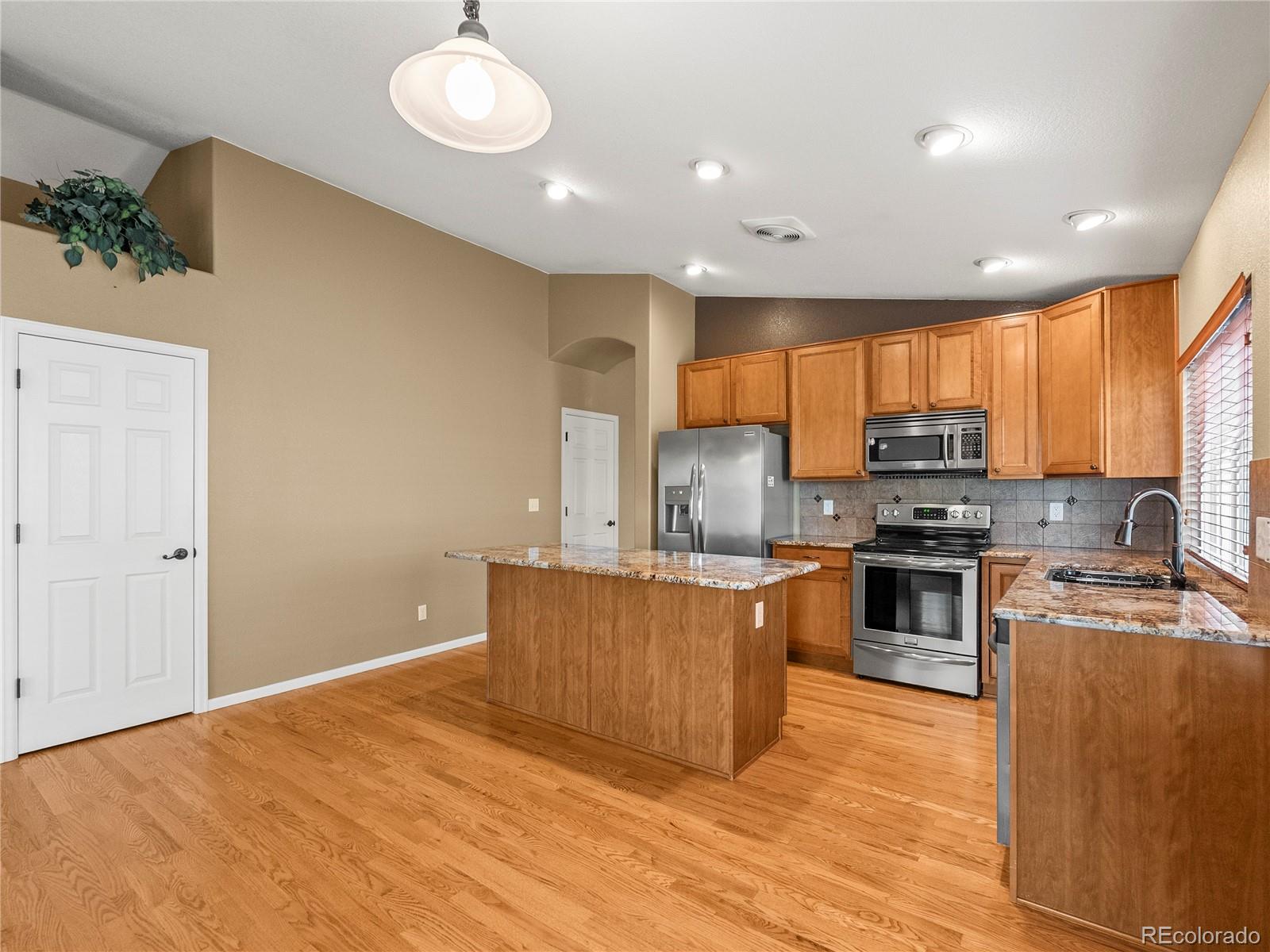 MLS Image #10 for 20513 e girard drive,aurora, Colorado