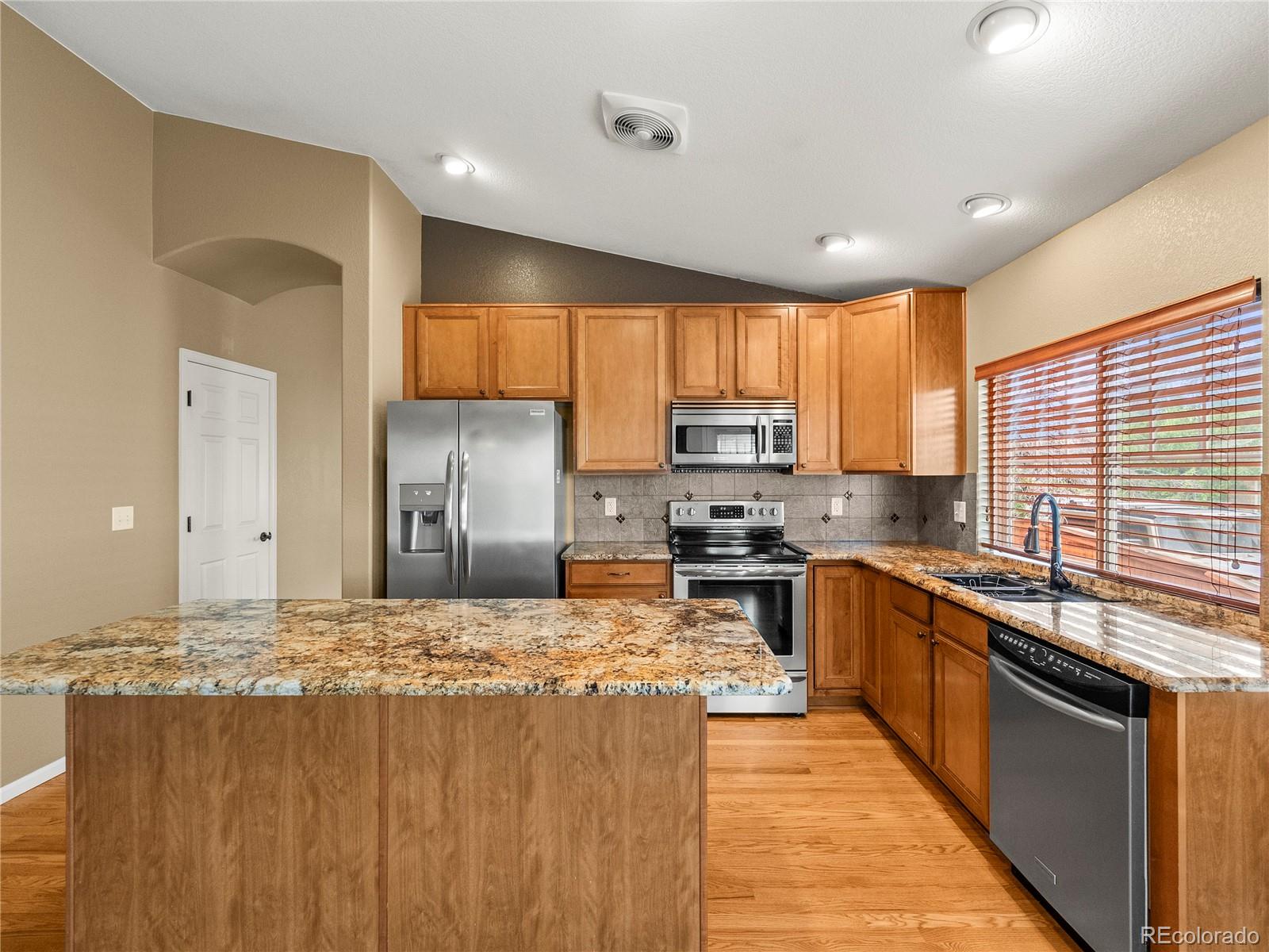 MLS Image #8 for 20513 e girard drive,aurora, Colorado
