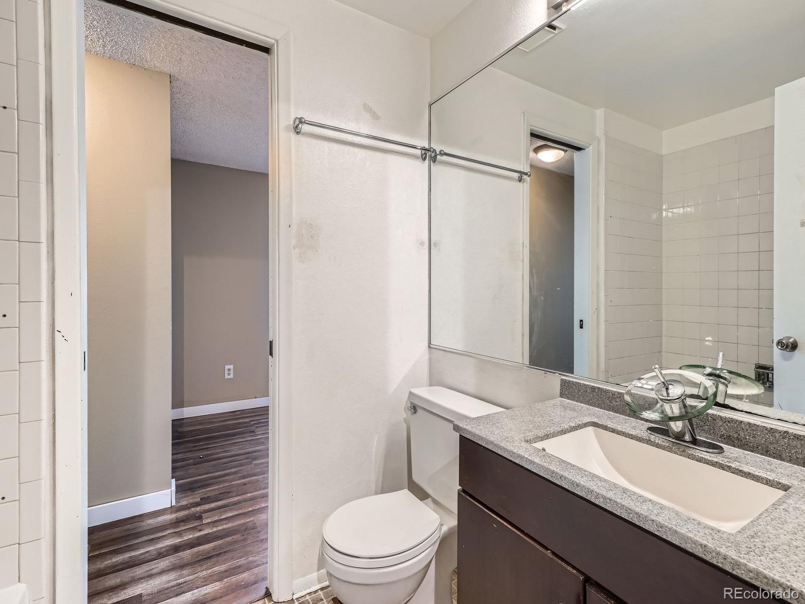 MLS Image #22 for 1990 s helena street,aurora, Colorado