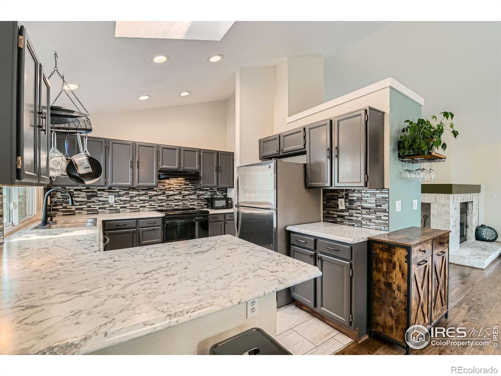 MLS Image #10 for 10440 w 83rd avenue,arvada, Colorado