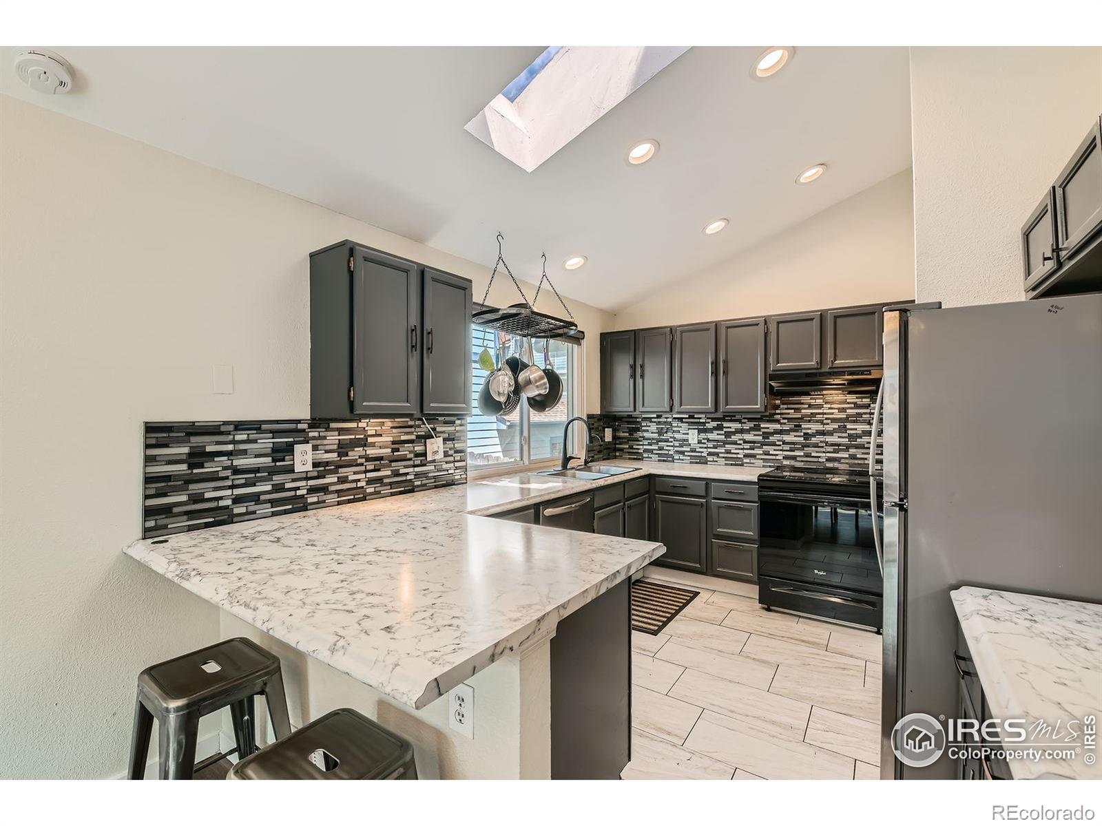 MLS Image #11 for 10440 w 83rd avenue,arvada, Colorado