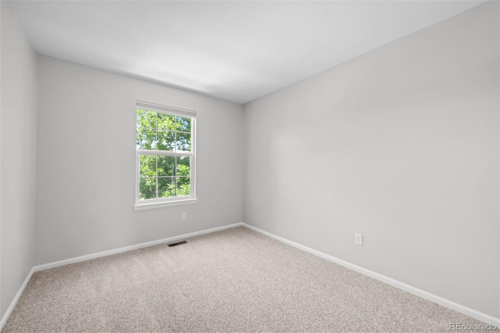 MLS Image #17 for 3803 w kenyon avenue,denver, Colorado