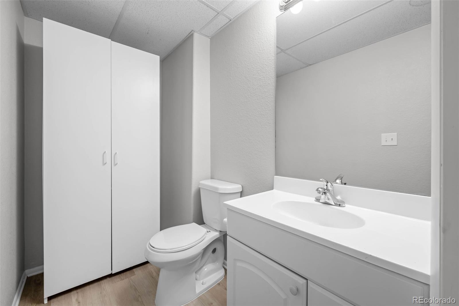 MLS Image #19 for 3803 w kenyon avenue,denver, Colorado