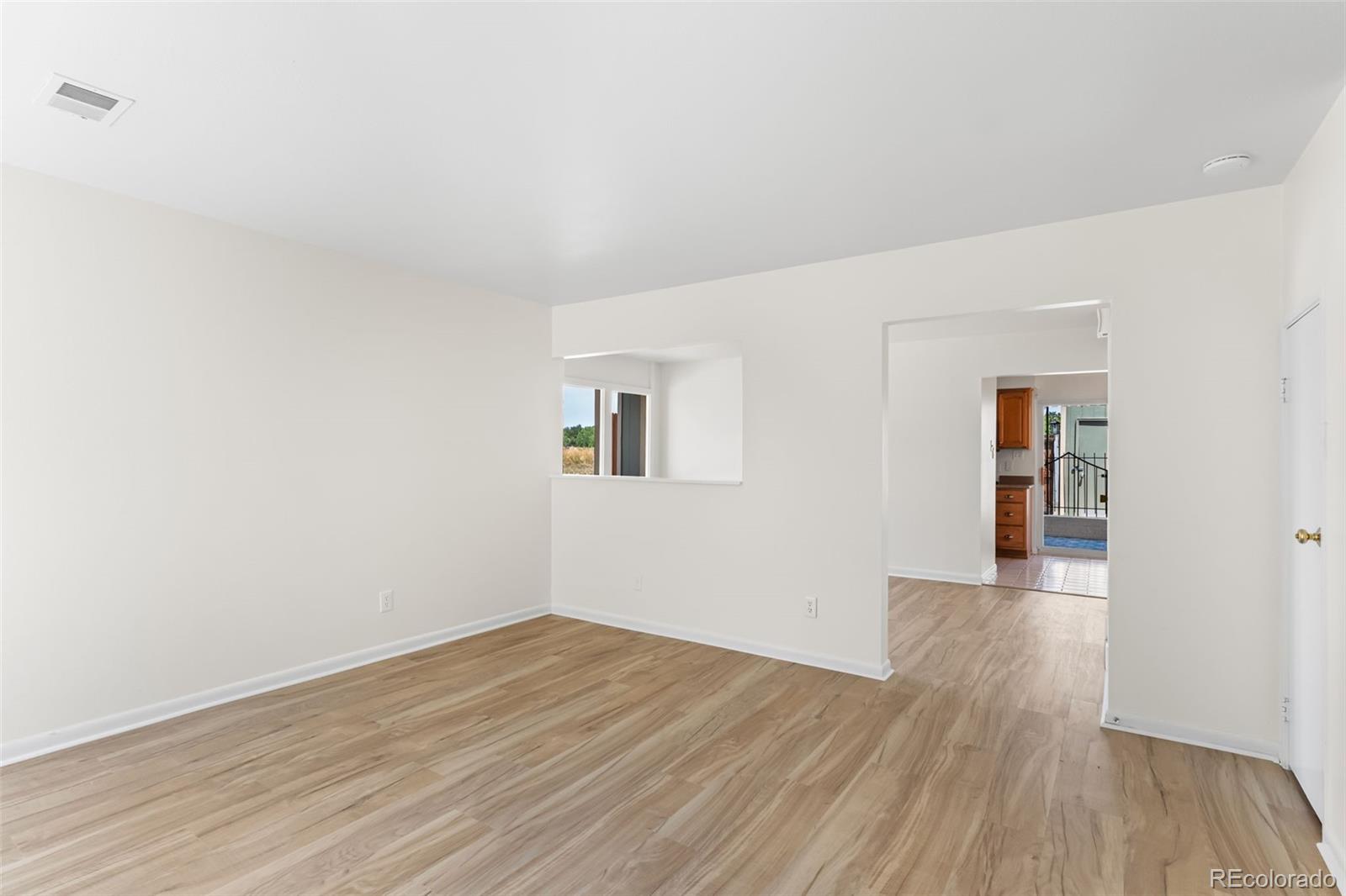 MLS Image #3 for 10390  tumbleweed drive,thornton, Colorado