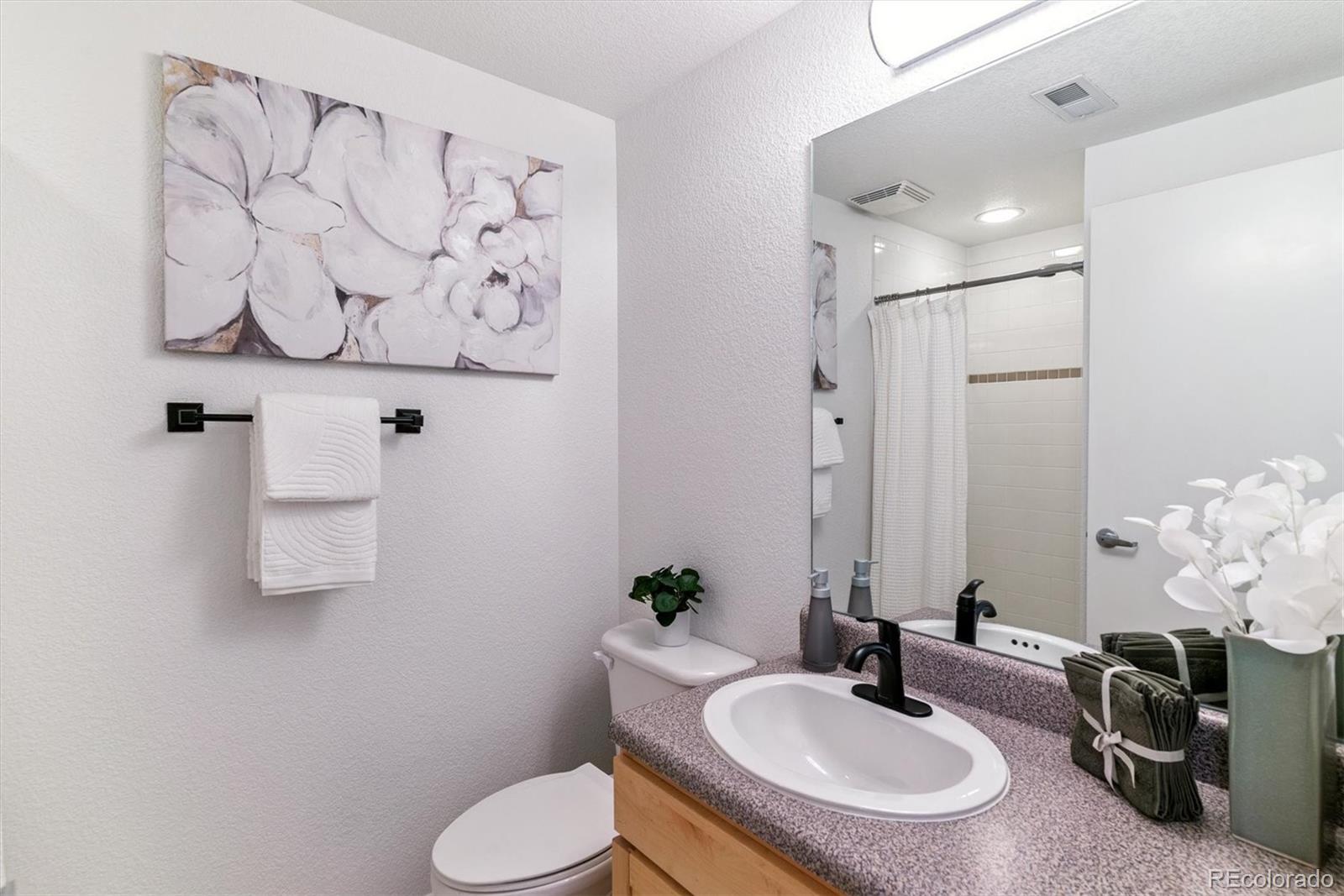 MLS Image #18 for 3195  blake street,denver, Colorado