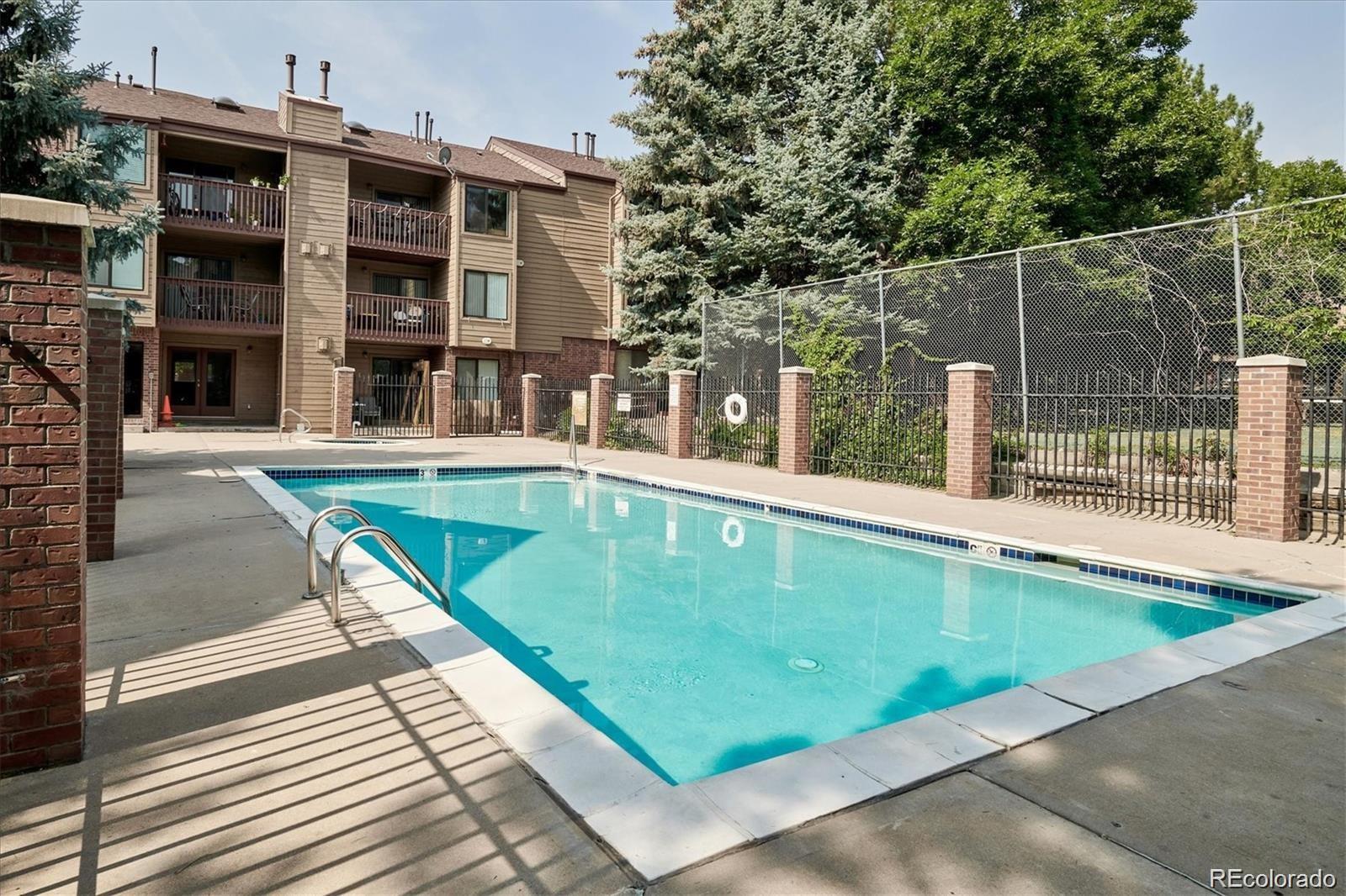 MLS Image #11 for 220  wright street 302,lakewood, Colorado