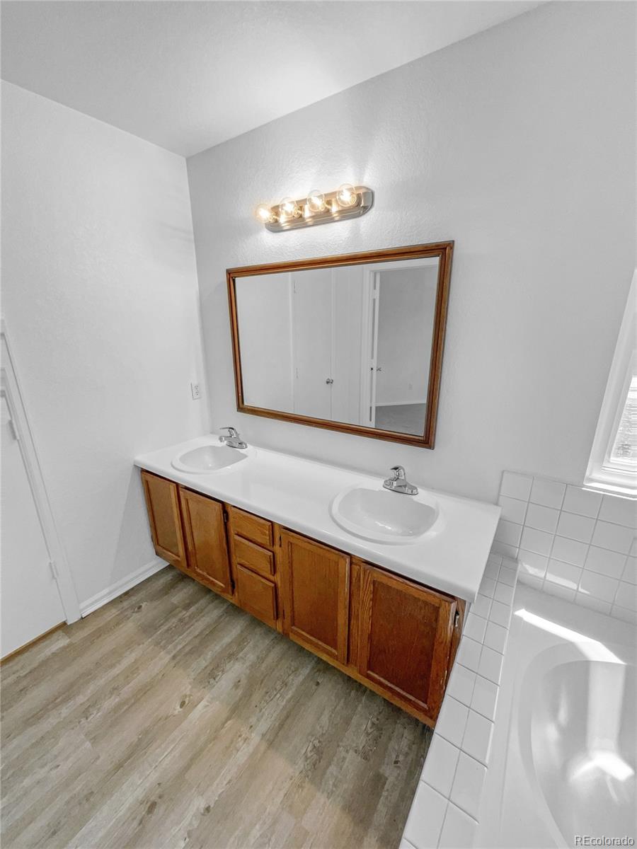 MLS Image #16 for 19093 e linvale place,aurora, Colorado