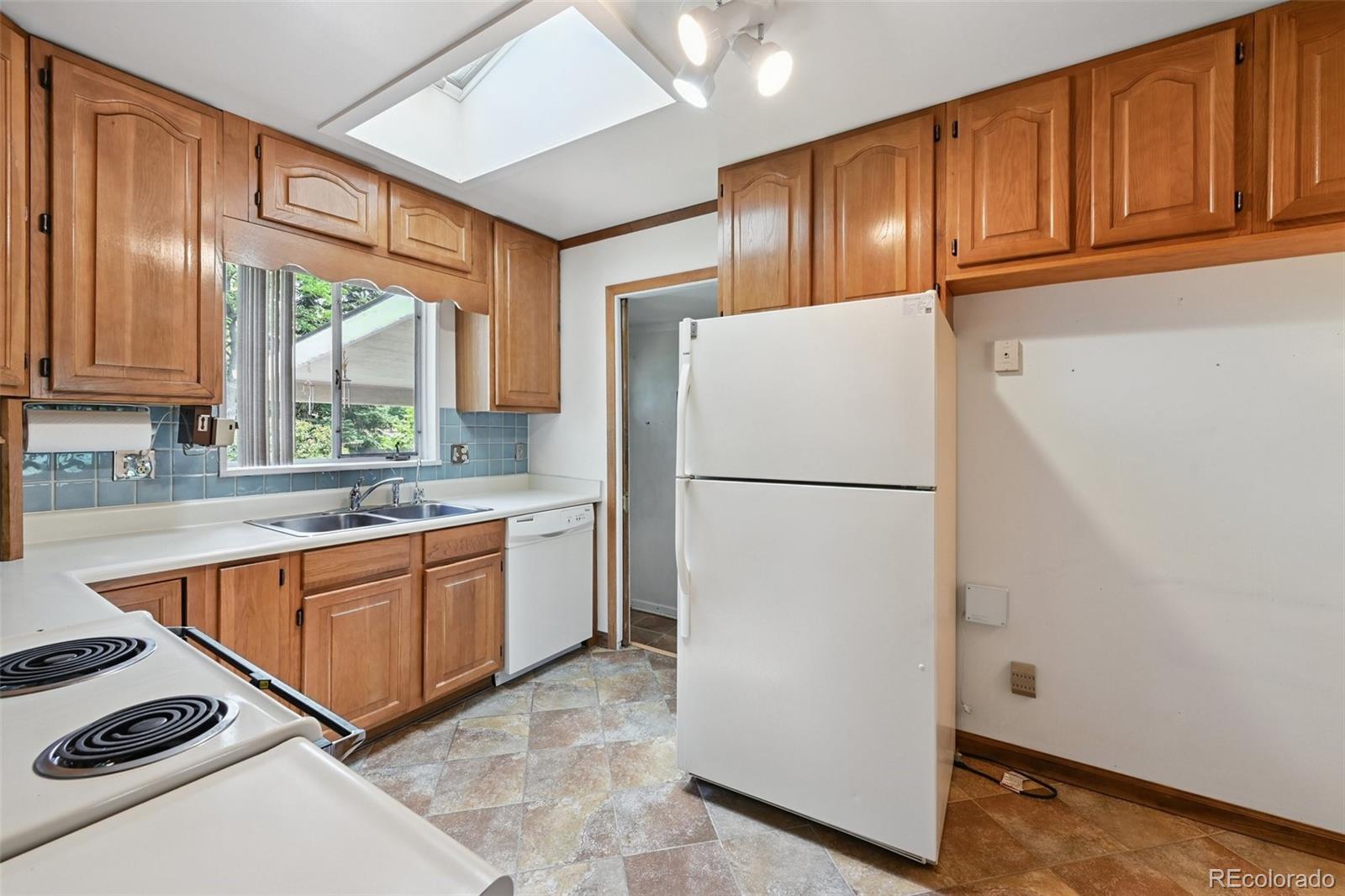 MLS Image #4 for 940  nile street,golden, Colorado
