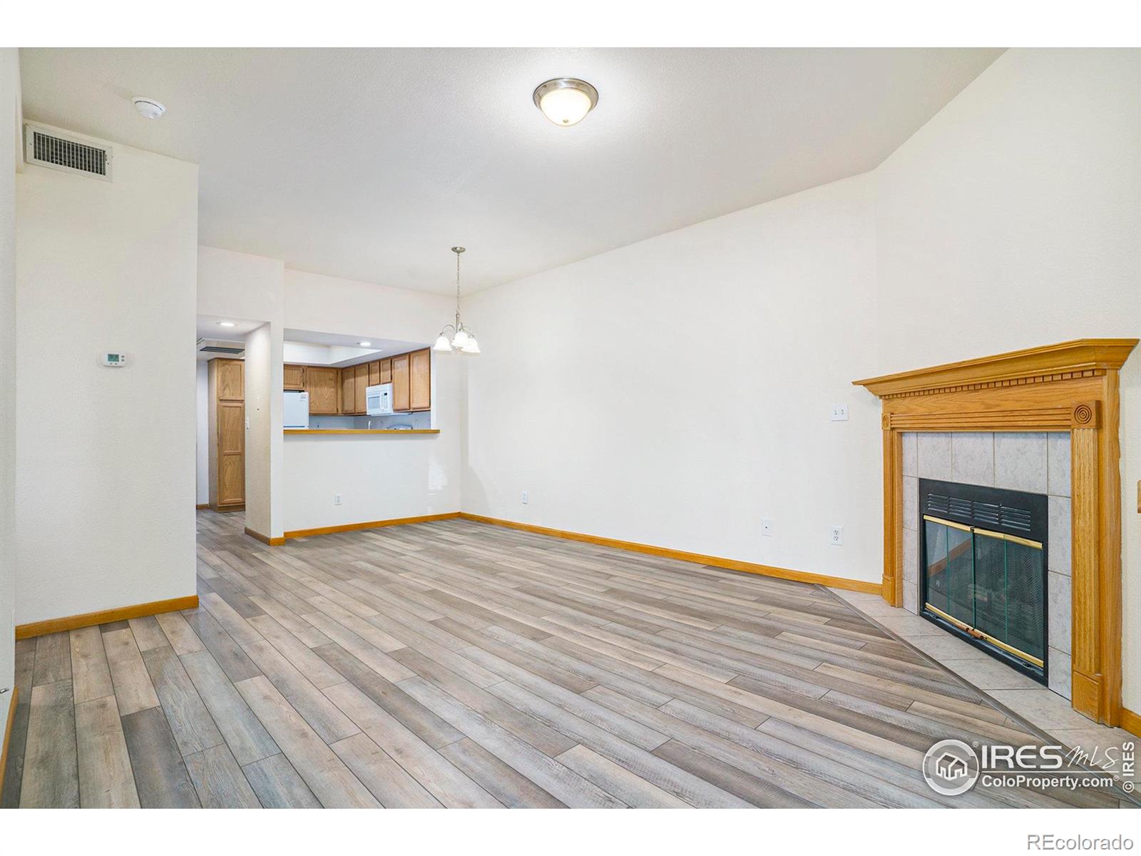 MLS Image #2 for 950  52nd ave ct,greeley, Colorado