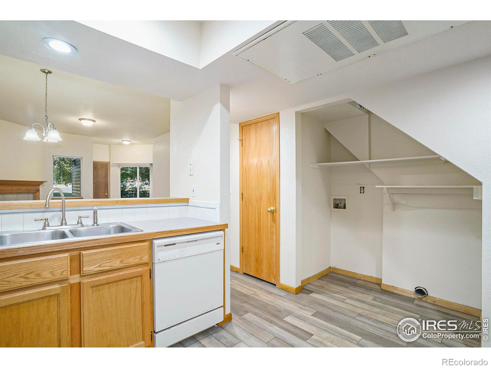 MLS Image #4 for 950  52nd ave ct,greeley, Colorado