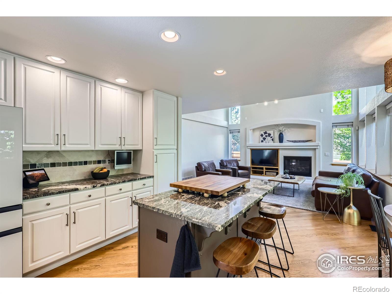 MLS Image #10 for 6366  umber circle,arvada, Colorado