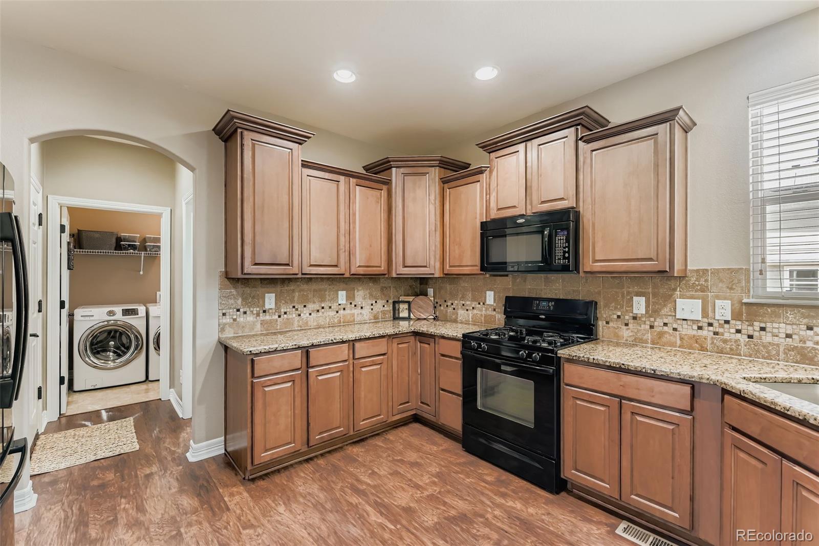 MLS Image #11 for 12763 e 105th place,commerce city, Colorado