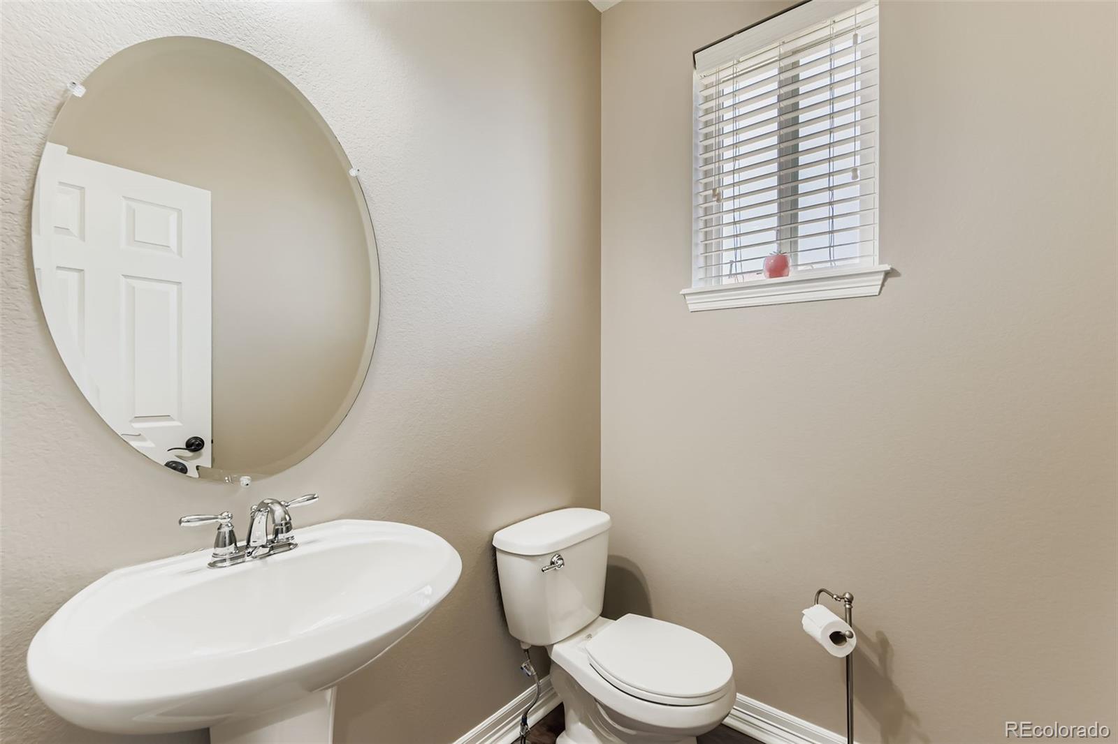 MLS Image #14 for 12763 e 105th place,commerce city, Colorado