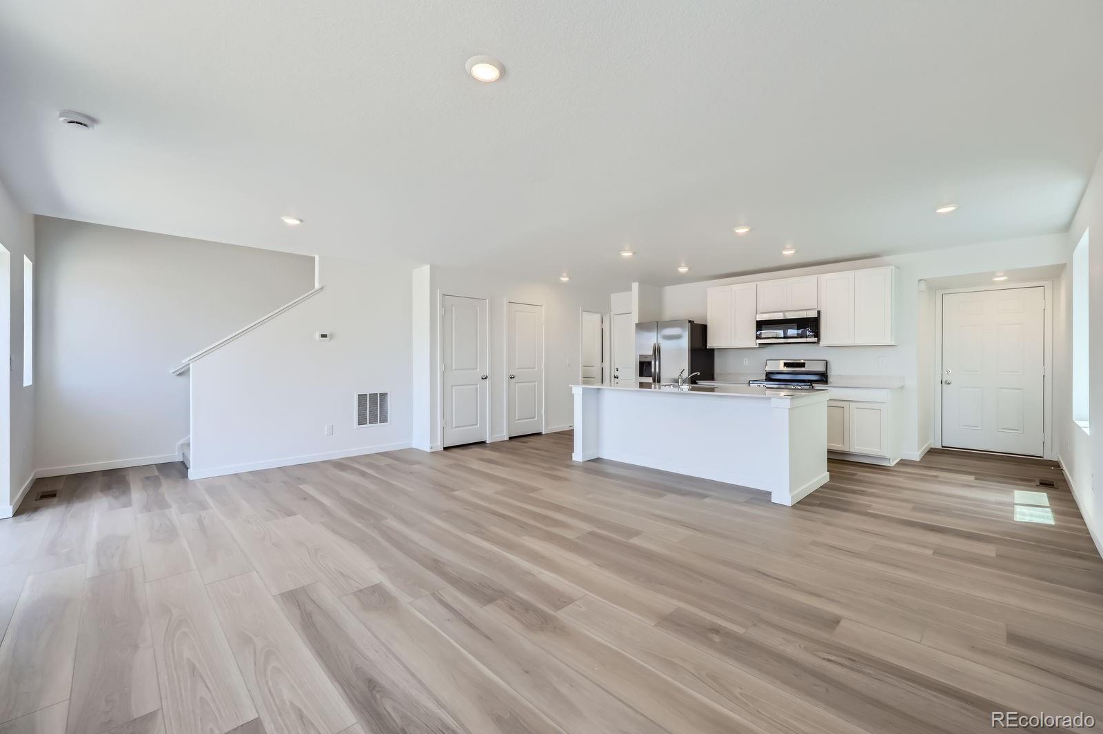 MLS Image #2 for 7768  salt fork drive,colorado springs, Colorado