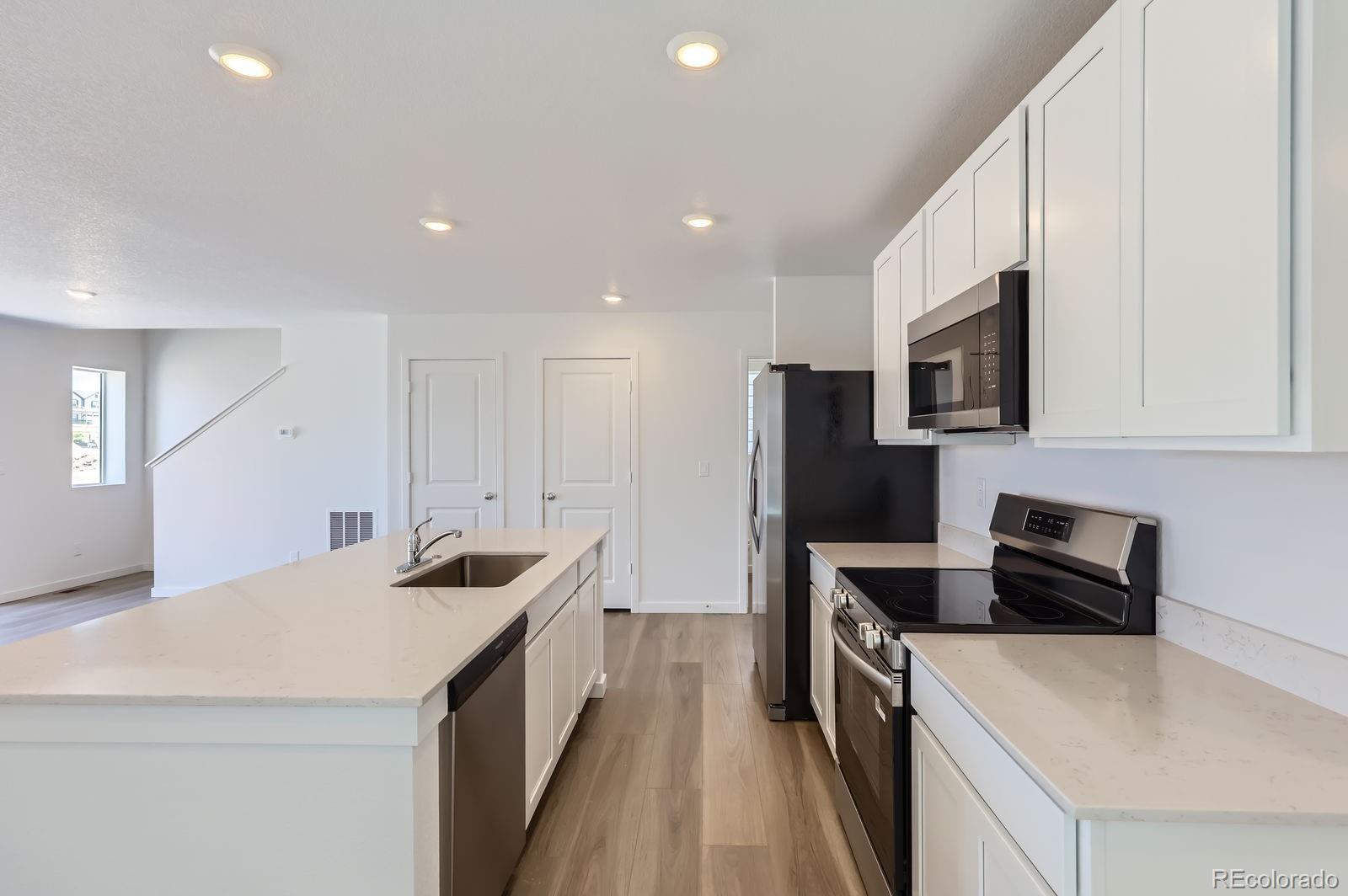 MLS Image #3 for 7768  salt fork drive,colorado springs, Colorado