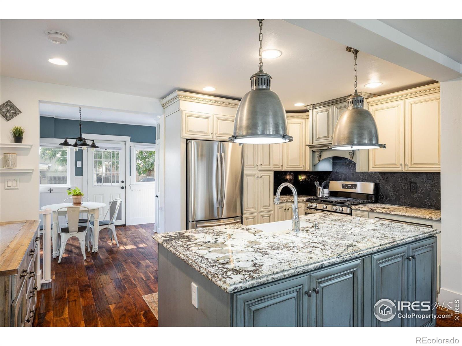 MLS Image #10 for 3943  newton street,denver, Colorado