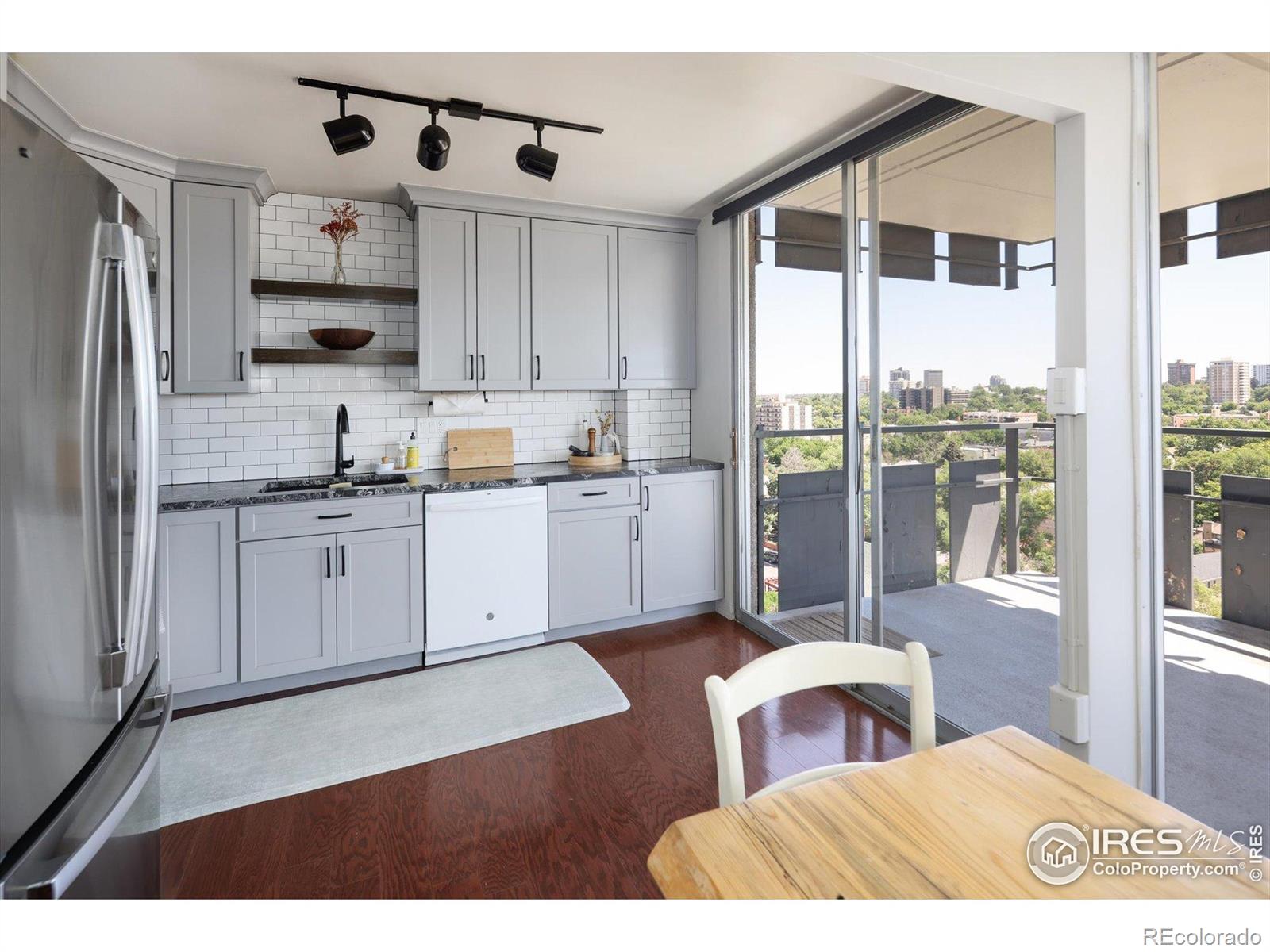 MLS Image #2 for 790 n washington street,denver, Colorado