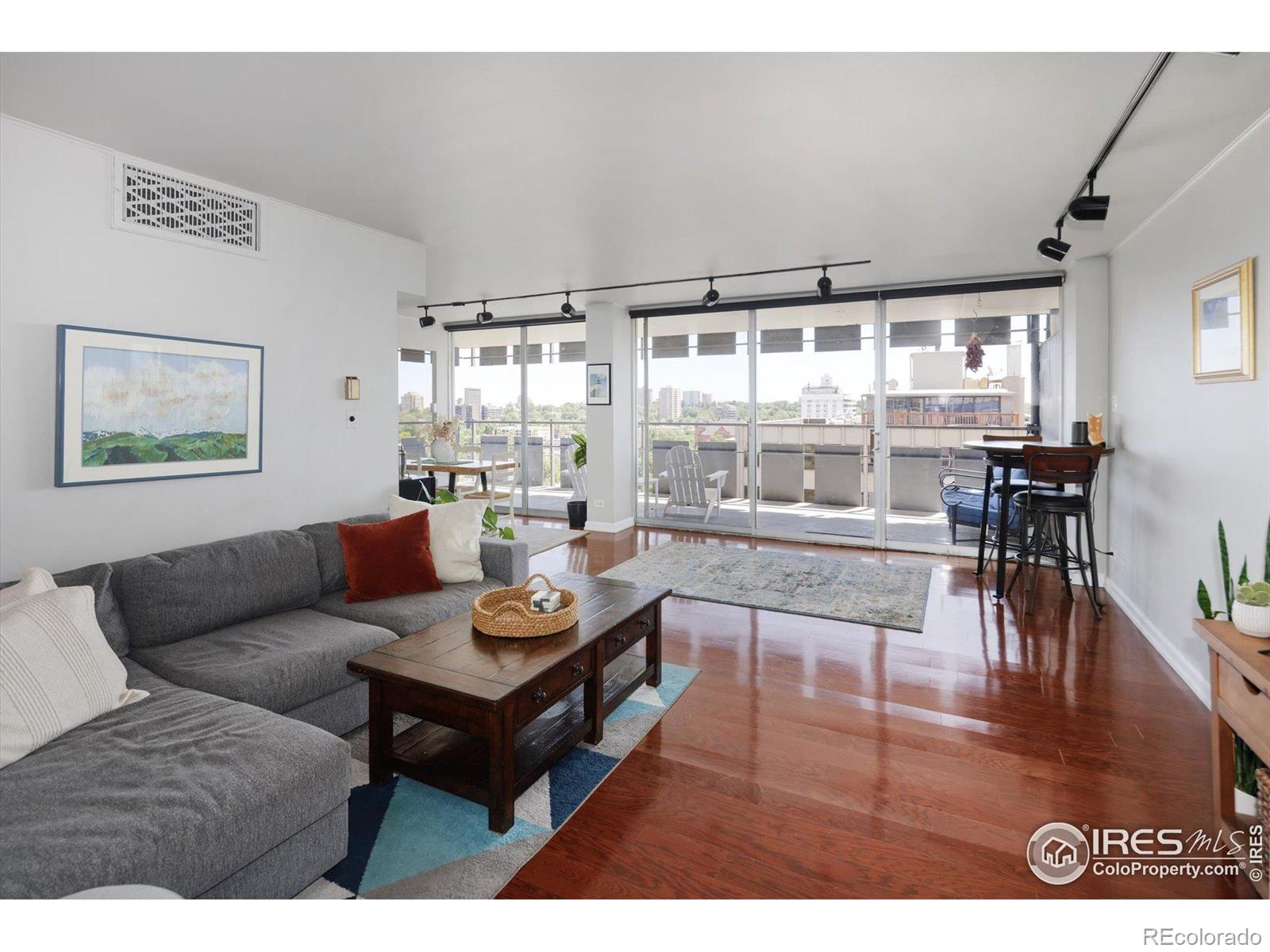MLS Image #7 for 790 n washington street,denver, Colorado