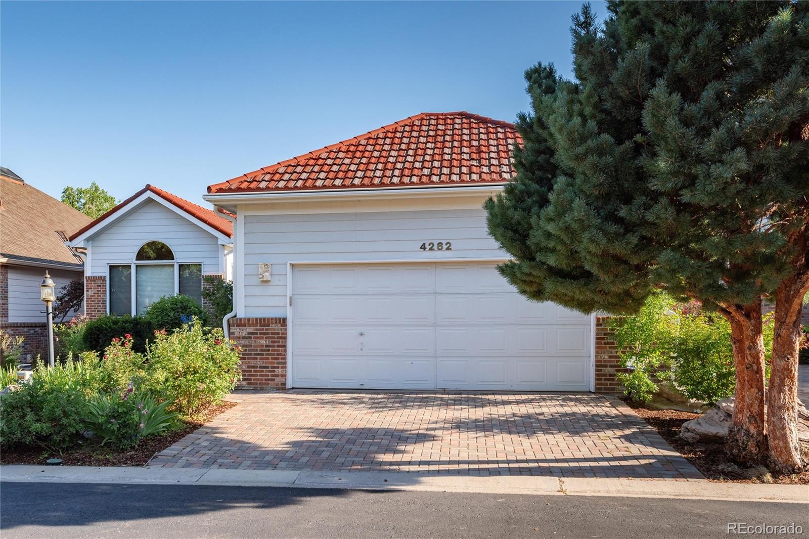 MLS Image #2 for 4262 e orchard place,centennial, Colorado