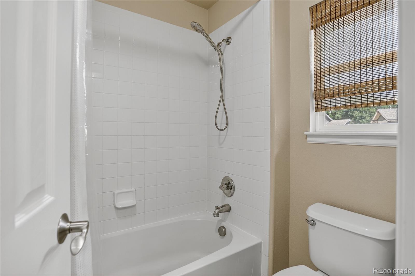 MLS Image #27 for 8378  briar trace way,castle pines, Colorado