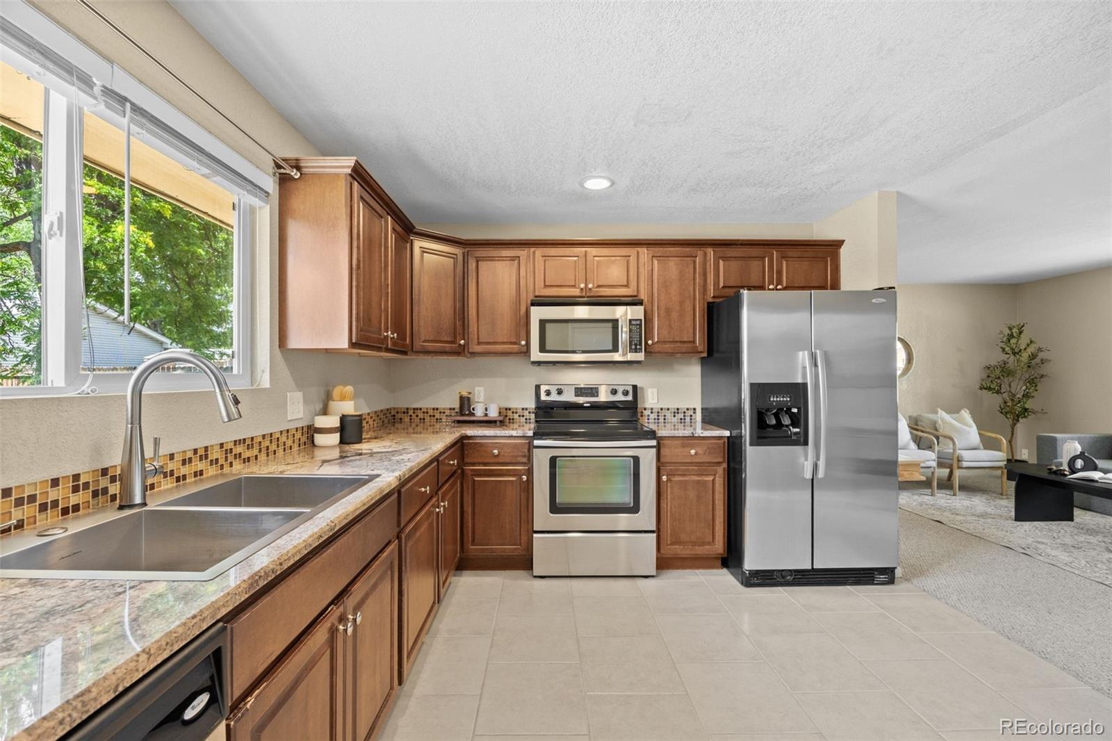 MLS Image #10 for 2380 w baltic place,englewood, Colorado