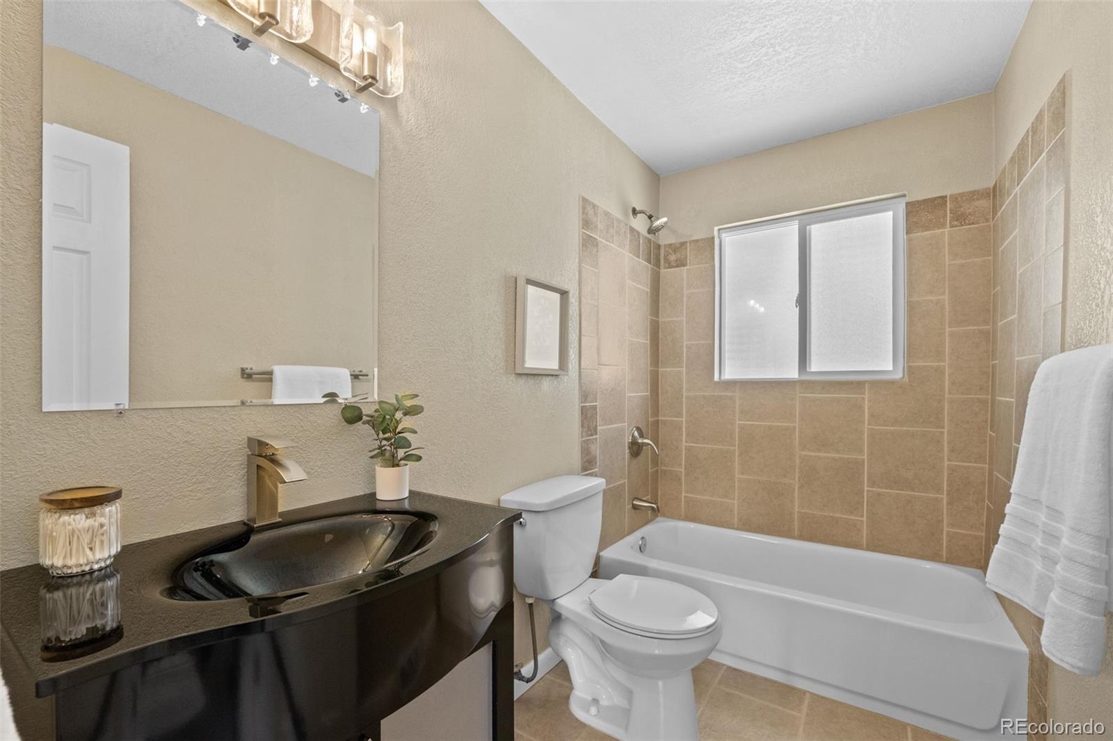 MLS Image #15 for 2380 w baltic place,englewood, Colorado